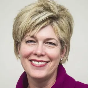 Cindy Corpis, CEO da SearchPeopleFree  